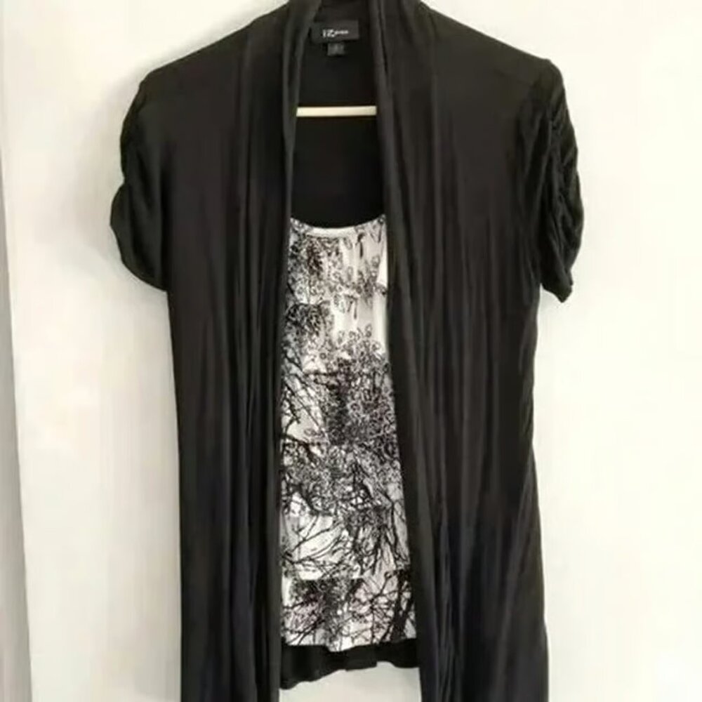 IZ Byer 1-Piece Short-sleeved Black and White Cardigan and Tank